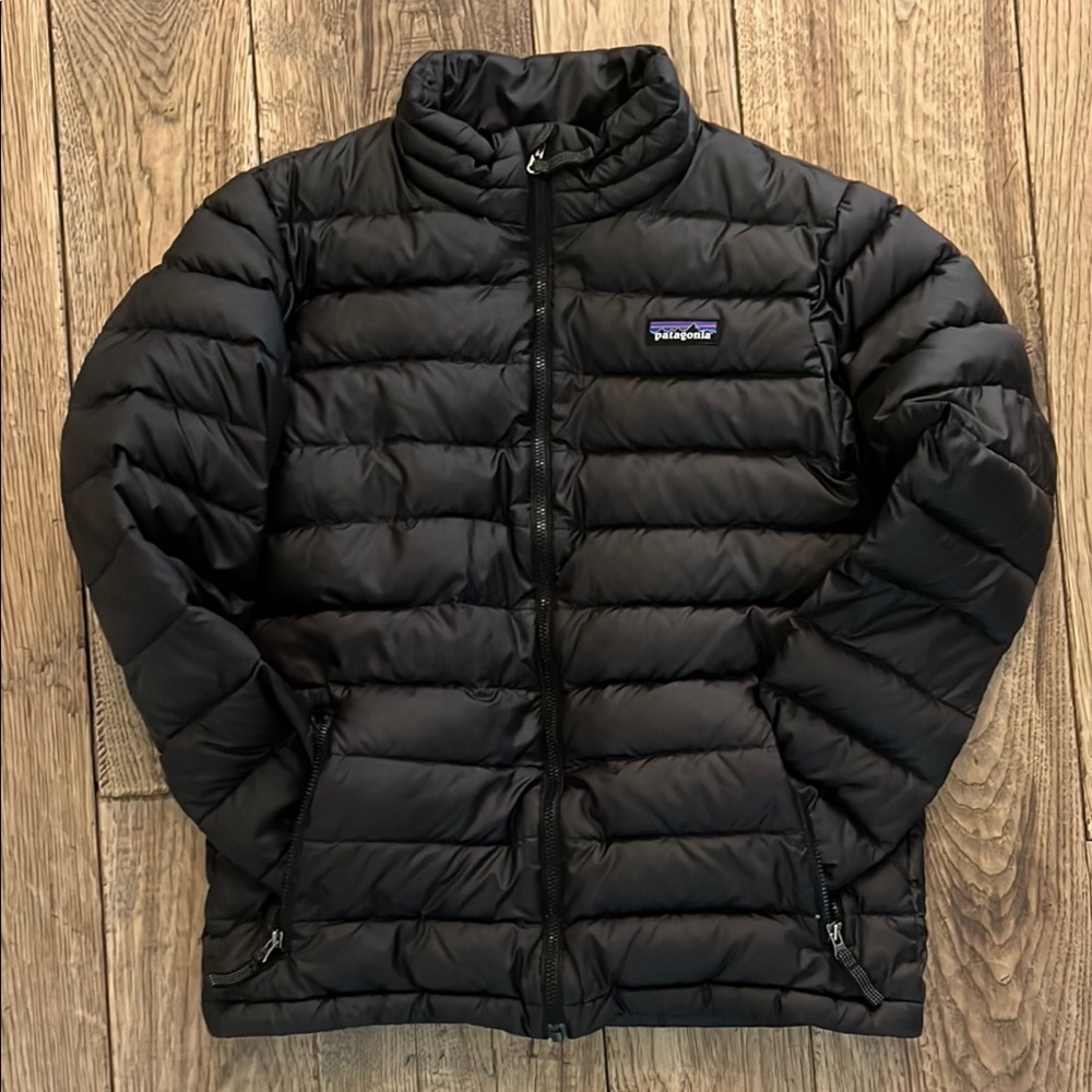 Patagonia Youth Large  Black Puffer Jacket